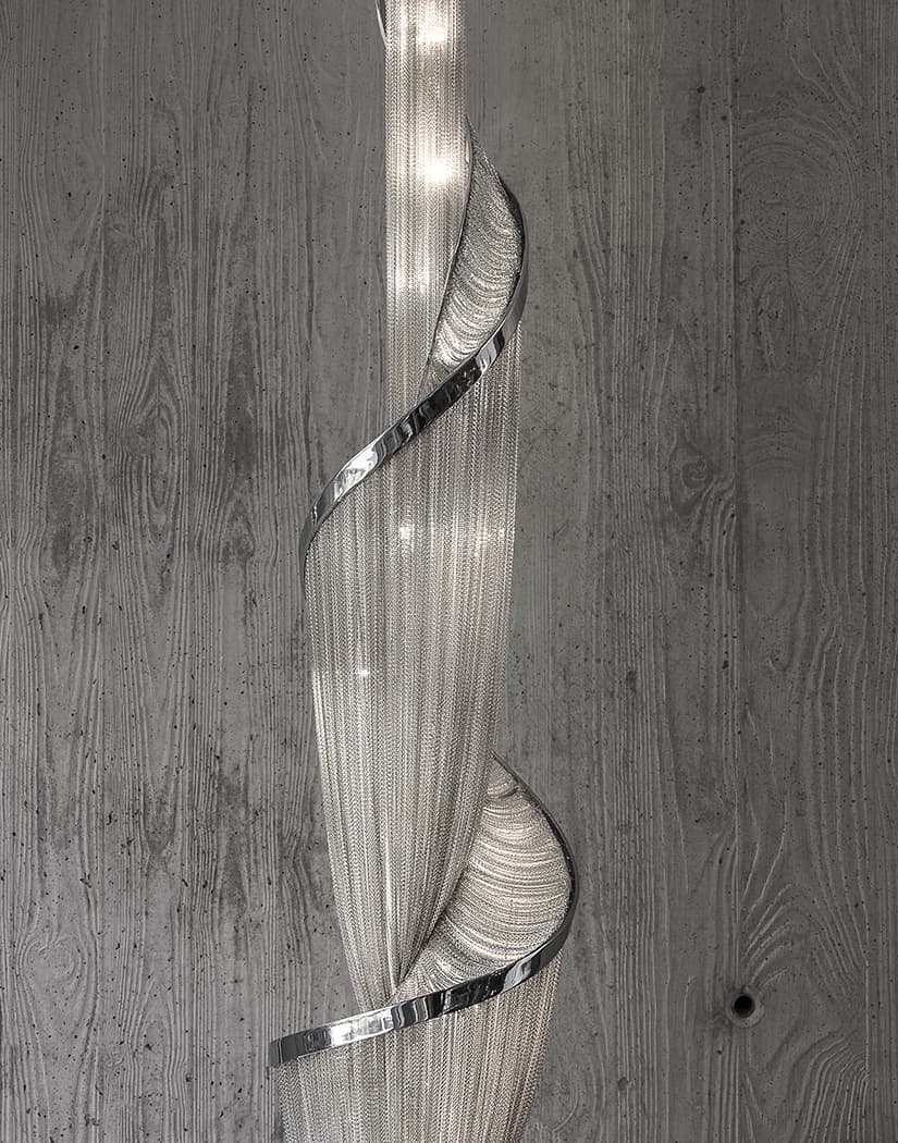 Epoque, cyclical light.